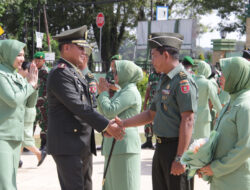 Dandim 0906 Kutai Kartanegara Pimpin Acara Korp Raport Kenaikan Pangkat Prajurit