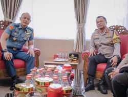 Kapolrestabes Surabaya Coutessy Call Dengan Kaskogrtap III Surabaya