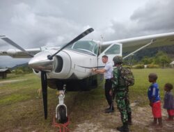Pesawat Susi Air Mengalami Insiden Pecah Ban Di Bandara Apalapsili, Satgas Yonif 641/Bru Amankan Pilot Dan Awak Pesawat