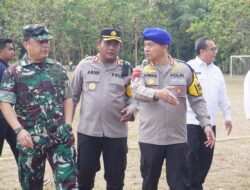 Kapolres Gresik bersama Forkopimda Dampingi KASAD Meresmikan Pipanisasi TNI Manunggal Air Di Bawean