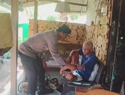 Wujudkan Kepedulian terhadap Warga Sakit Menahun, Kapolsek Gilimanuk Berikan Bantuan Tali Kasih Di Lingkungan Samiana