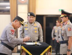 Kapolri Resmi Lantik Komjen Ahmad Dofiri Sebagai Wakapolri Yang Baru