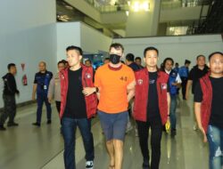 Polri Kolaborasi Dengan Royal Thai Police Tangkap Bandar Narkoba DPO Red Notice Di Bangkok, Thailand