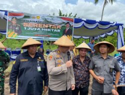 Dukung Ketahanan Pangan Nasional, Polres Ende Ikut Sukseskan Penanaman Jagung Serentak 1 Juta Hektar