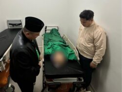 Kapolresta Mataram Takziah Ke RSUD NTB, Berduka Atas Kepergian Kasi Humas Polresta Mataram