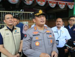 Tim Satgas Pangan Polda Jatim Sidak Pasar Wonokromo,Temukan Kecurangan Volume Minyak Goreng