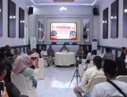 Pererat Sinergitas, Kapolres Pasuruan Buka Bersama Dan Berikan Bingkisan Kepada Wartawan Jelang Lebaran