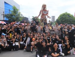 Kapolresta Mataram Dampingi Kapolda NTB Pantau Pawai Ogoh-ogoh