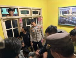 Polsek Ampenan Selamatkan Pria Terduga Penipu Dari Amukan Massa