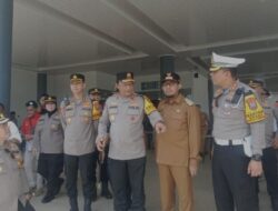 Hari Terakhir Ops Ketupat Semeru Kapolda Jatim Pantau Arus Balik Di Terminal Arya Wiraraja Sumenep
