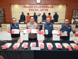 Polda Jatim Berhasil Ungkap Jaringan Narkoba Internasional 21 Kg Sabu Senilai 22 Milyar Disita