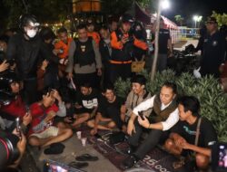 Polres Pelabuhan Tanjung Perak Gelar Patroli Gabungan Awasi Pemberlakuan Jam Malam Anak Dibawah Umur