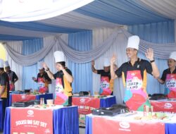 Olahraga Bersama Di Stadion Gejos Meriahkan Hari Bhayangkara ke-79 Polres Gresik: Perkuat Sinergi Dan Kebersamaan