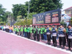 Perkuat Persatuan, Polres Gresik Gandeng Buruh Dan Ojek Online Dalam Apel Kebangsaan