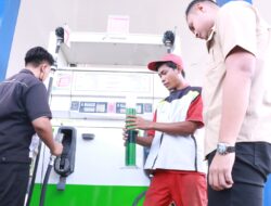 Respons Cepat Polres Gresik Redam Kekhawatiran Warga, Dua SPBU Terbukti Bersih Dari Air