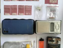 Satresnarkoba Polres Gresik Bekuk Pria 63 Tahun Di Driyorejo, Amankan Sembilan Klip Sabu