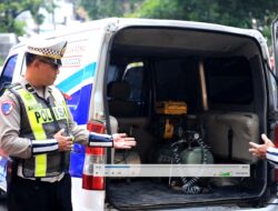 Inovasi Layanan Polres Gresik Jelang Nataru : Kendaraan Mogok, Satlantas Hadirkan Mobil KELINGAN AMAN