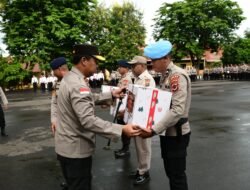 Penghargaan dan Apresiasi Atas Dedikasi Luar Biasa, Timsus Pengungkapan Kasus Sebastian Bokol Terima Penghargaan Kapolda NTT
