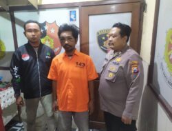 Respons Cepat Polsek Semampir Selamatkan Pencuri Motor Dari Amukan Warga