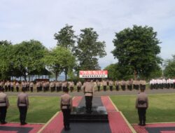 Ambil Apel Jam Pimpinan, Kapolres Ende: Jangan Hanya Kerjakan yang Disukai Tapi Sukailah Apa Yang Dikerjakan