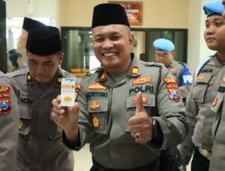 Kapolres Gresik Pimpin Tes Urine PJU, Seluruh Pejabat Utama Polres Gresik Negatif Narkoba