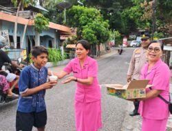 ​Indahnya Berbagi: Polsek Ndona Tebar Kebaikan Lewat Berbagi 150 Cup Takjil Berbuka Puasa kepada Pengendara