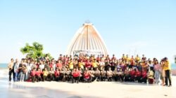 Polda NTT Gelar Bhakti Sosial Di Wisata Pantai Lasiana, Wujudkan Gerakan ASRI Bersama Masyarakat