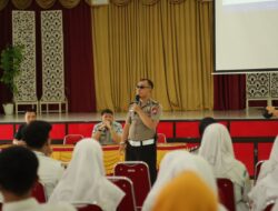 Satlantas Polres Gresik Gencarkan Police Goes To School untuk Tekan Angka Kecelakaan Pelajar