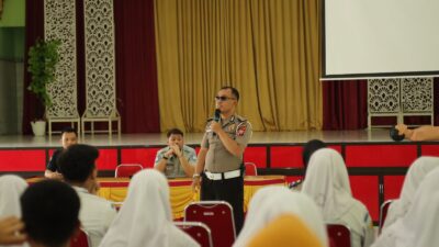 Satlantas Polres Gresik Gencarkan Police Goes To School untuk Tekan Angka Kecelakaan Pelajar