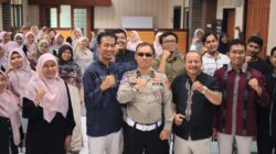 Polres Gresik Tanamkan Budaya Tertib Lalu Lintas Sejak Dini, Gandeng Guru Lewat Polantas Menyapa