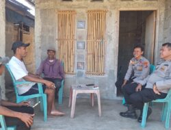 Hadirkan Rasa Aman, Kapolsek Maurole Sambangi Tokoh Masyarakat Di Dusun Detuwane