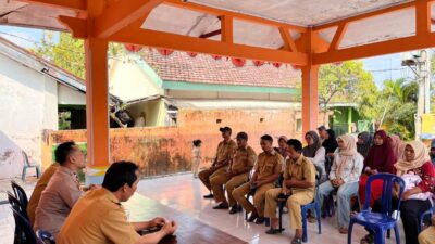 Polres Gresik Gencarkan Cooling System, Edukasi Warga Bahaya Judi Online Dan Pinjol Ilegal