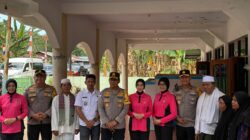 Wujud Kepedulian Pasca-Gempa, Kapolda NTT Tinjau Masjid Attaqwa Lokoboko dan Salurkan Bantuan Renovasi Rp100 Juta