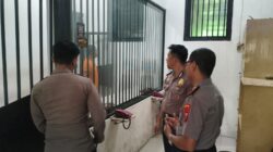 Wakapolres Gresik Cek Langsung Rutan Sat Tahti, Pastikan Keamanan Dan Kondisi Tahanan