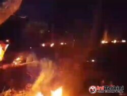 Respons Cepat, Polsek Widodaren dan Tim Gabungan Padamkan Titik Api Karhutla Di Ngawi