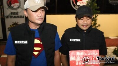 Polres Pelabuhan Tanjung Perak Amankan Pengedar Sabu Di Lakarsantri, Sita 42 Gram Sabu