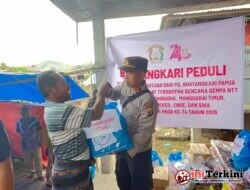 Bhayangkari Polda Papua Salurkan Bantuan Sosial Untuk Warga Terdampak Gempa Flores Di Ende