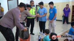 JUPE Polsek Gubeng Berbagi Senyum Dan Kebahagiaan Bersama Siswa SLB Bhakti Wiyata Surabaya