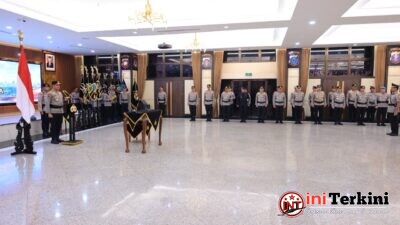 Kapolri Pimpin Sertijab Di Mabes Polri
