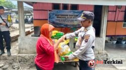Melalui Polres Ende Polda NTT, Alumni Akpol 1993 Batalyon Pesat Gatra Salurkan Bantuan Korban Gempa Flores