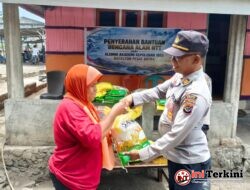 Melalui Polres Ende Polda NTT, Alumni Akpol 1993 Batalyon Pesat Gatra Salurkan Bantuan Korban Gempa Flores