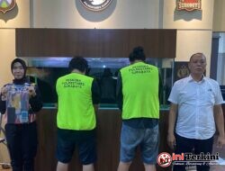 Satresnarkoba Polrestabes Surabaya Tangkap Dua Terduga Pengedar Sabu Di Peneleh, Lima Poket Disita
